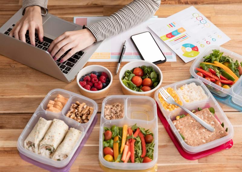 Living on the Run – Nutrition for Travelers